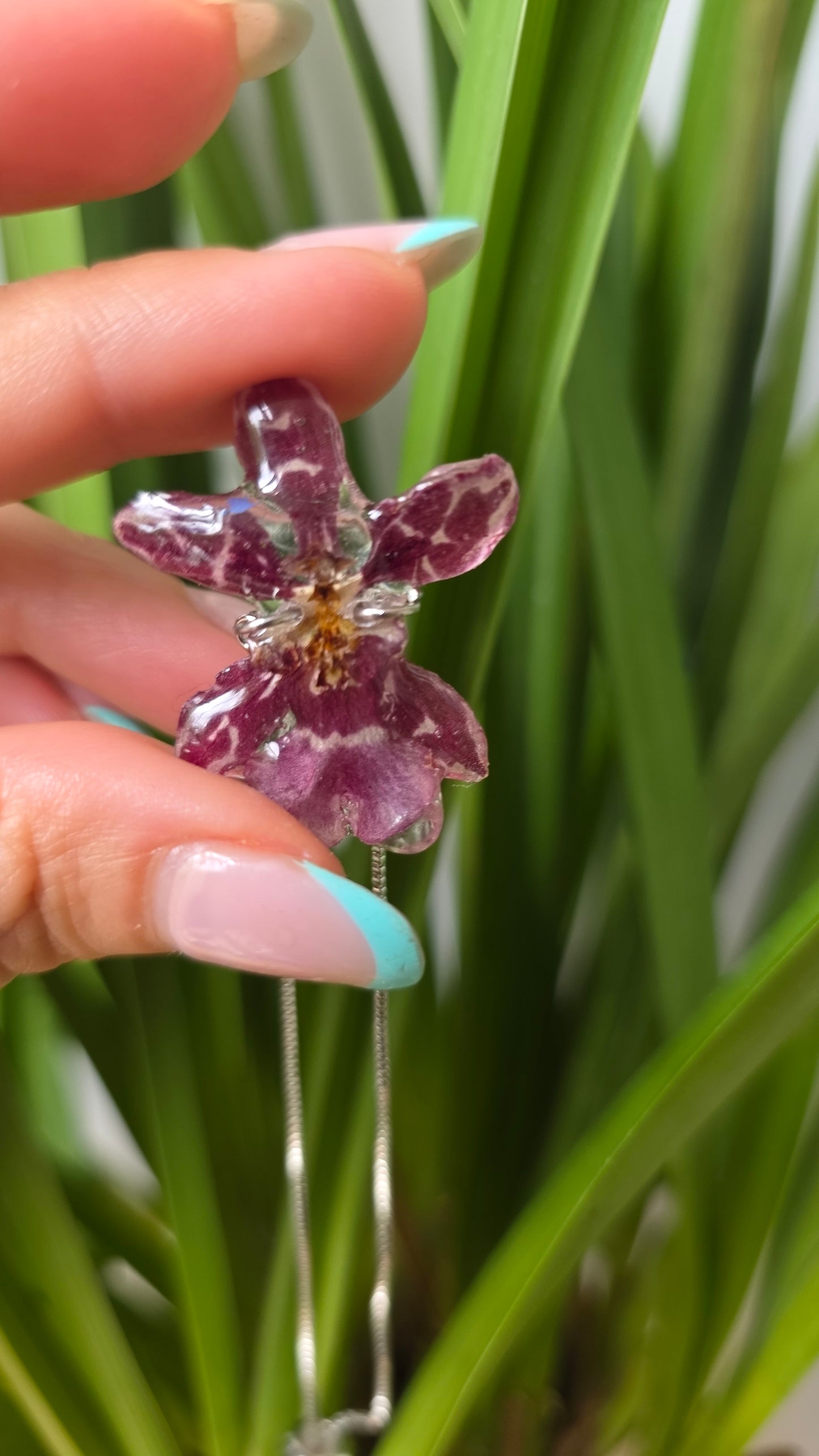 Pulsera regulable orquidea