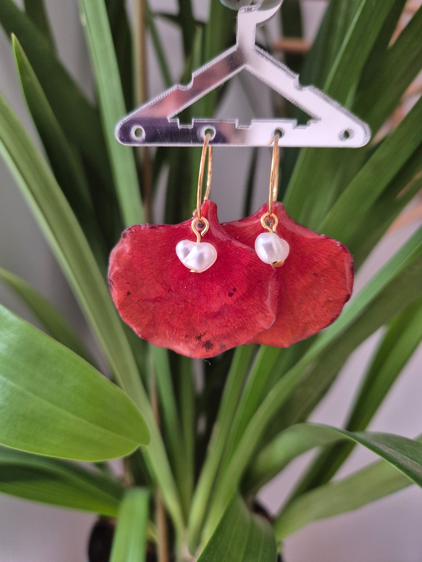 Pendientes pétalo Flamboyan rojo