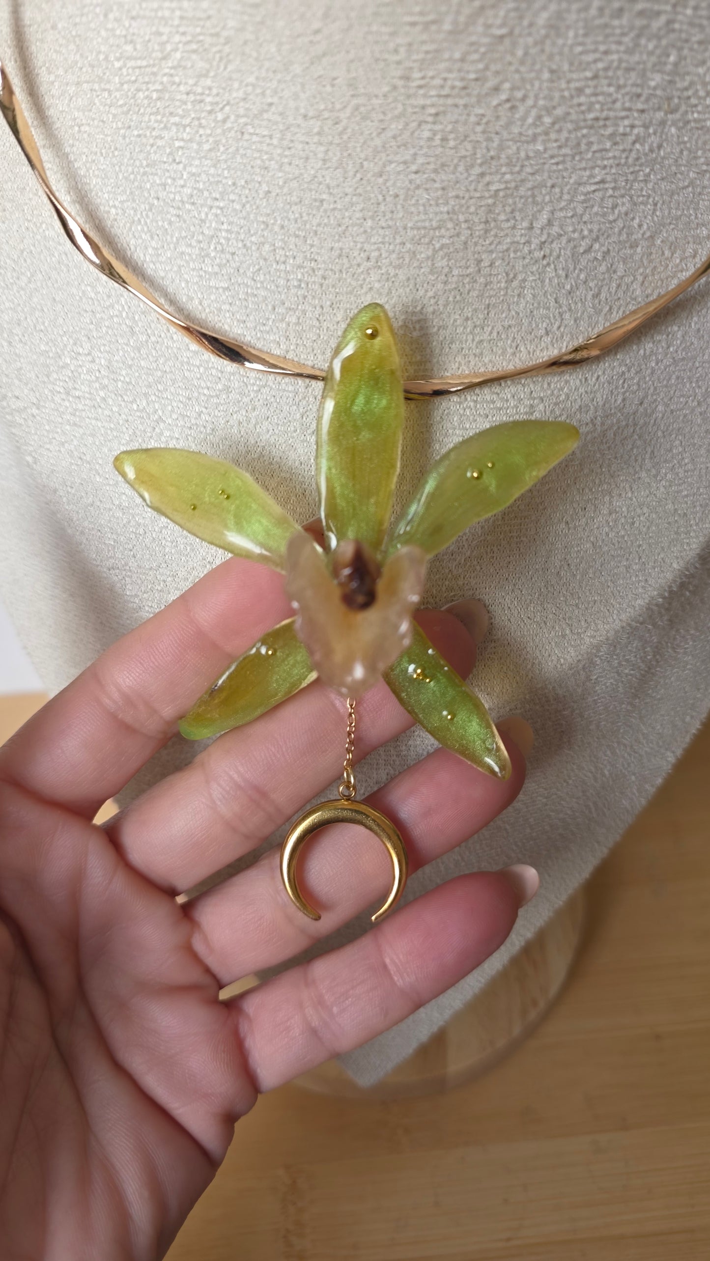 Choker orquidea Cymbidium