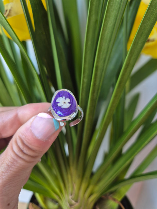 Anillo ajustable ovalado morado