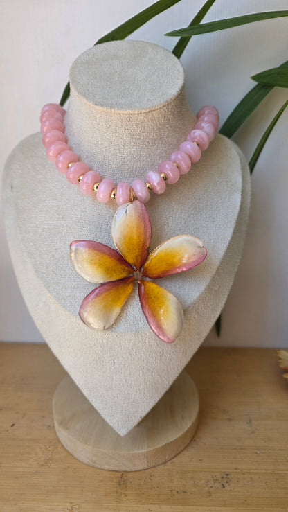 Collar Plumeria Amarilla y rosa