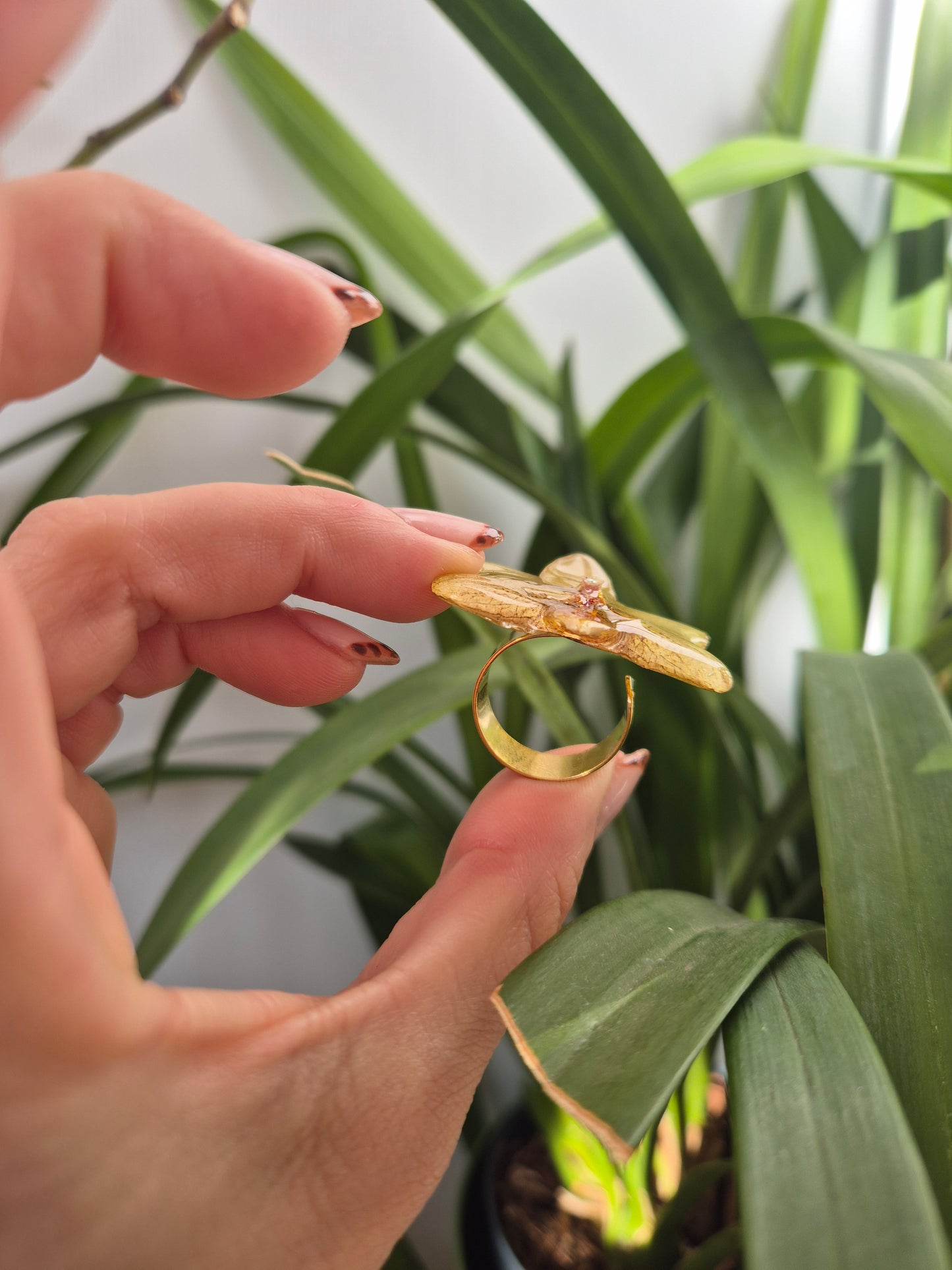 Anillo orquidea amarilla
