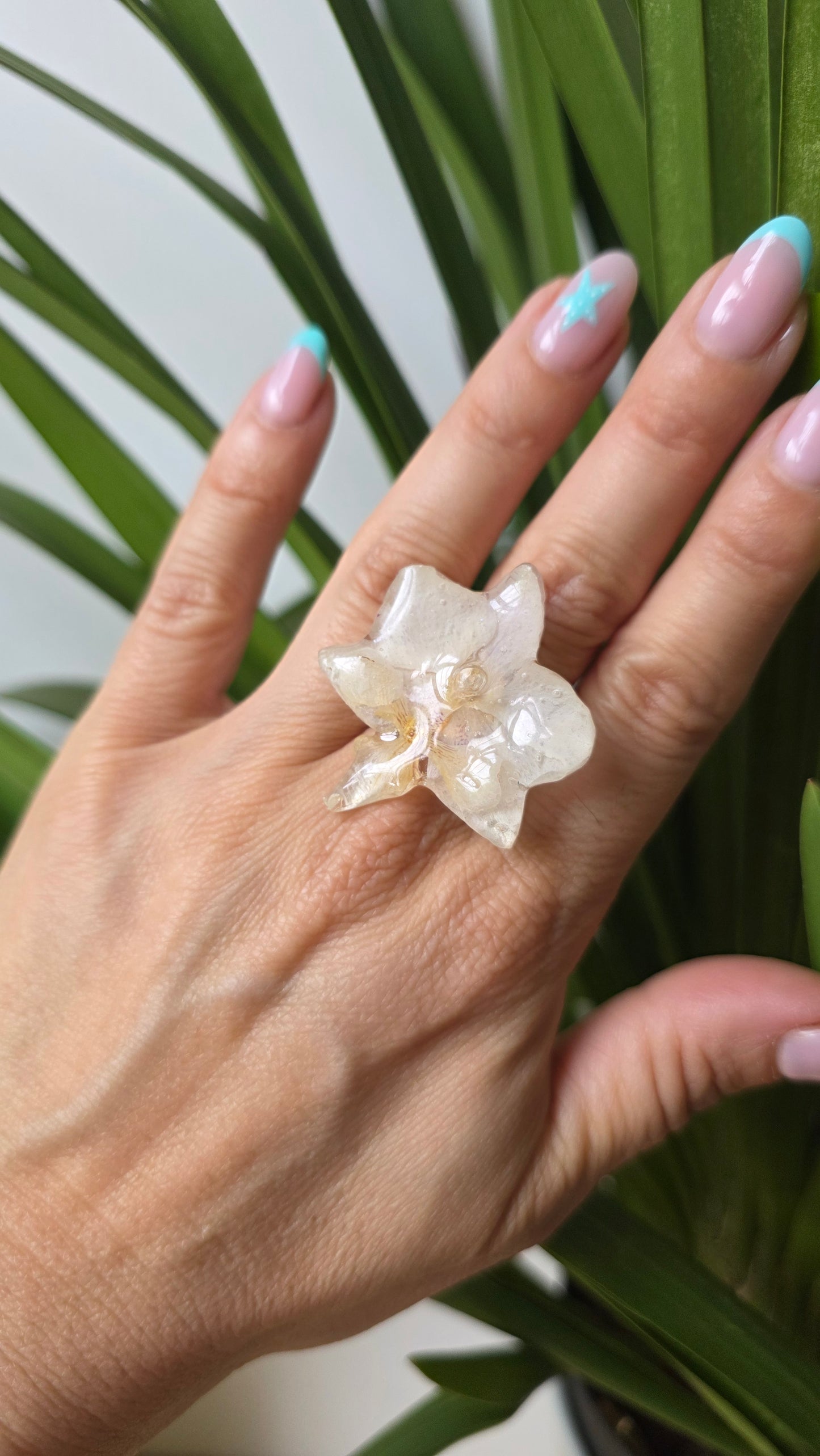 Anillo orquidea blanca