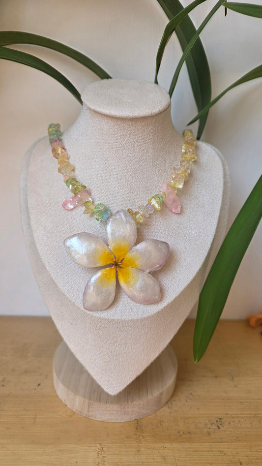 Collar Plumeria esencia