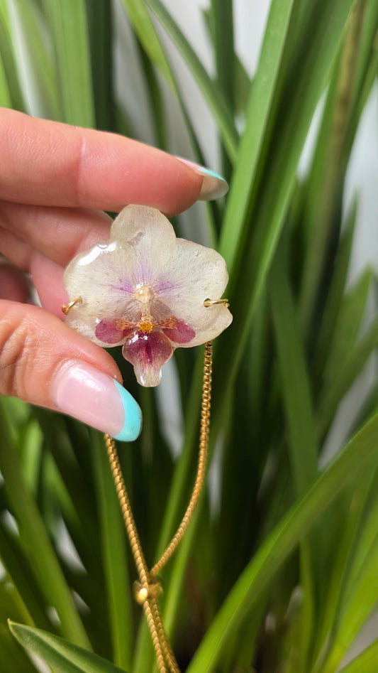 Pulsera regulable orquidea