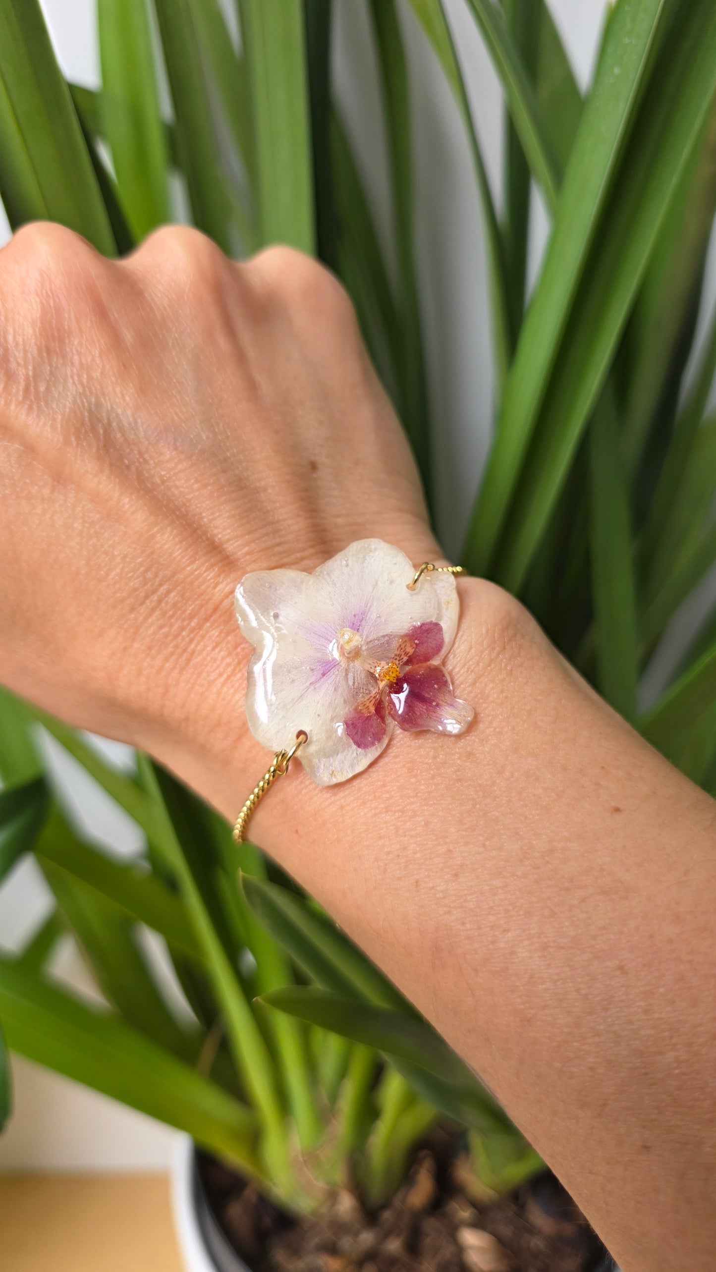 Pulsera regulable orquidea