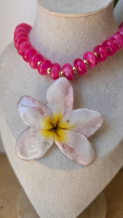 Collar Plumeria Blanca