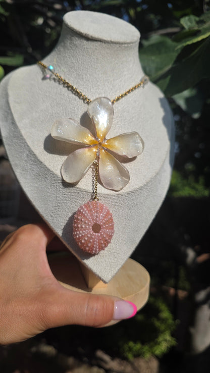 Collar Plumeria Blanca