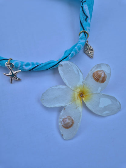 Colgante Plumeria blanca