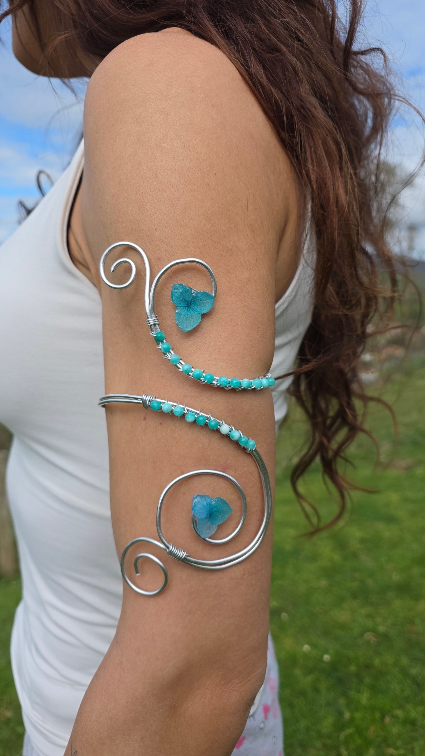 Brazalete con flor natural